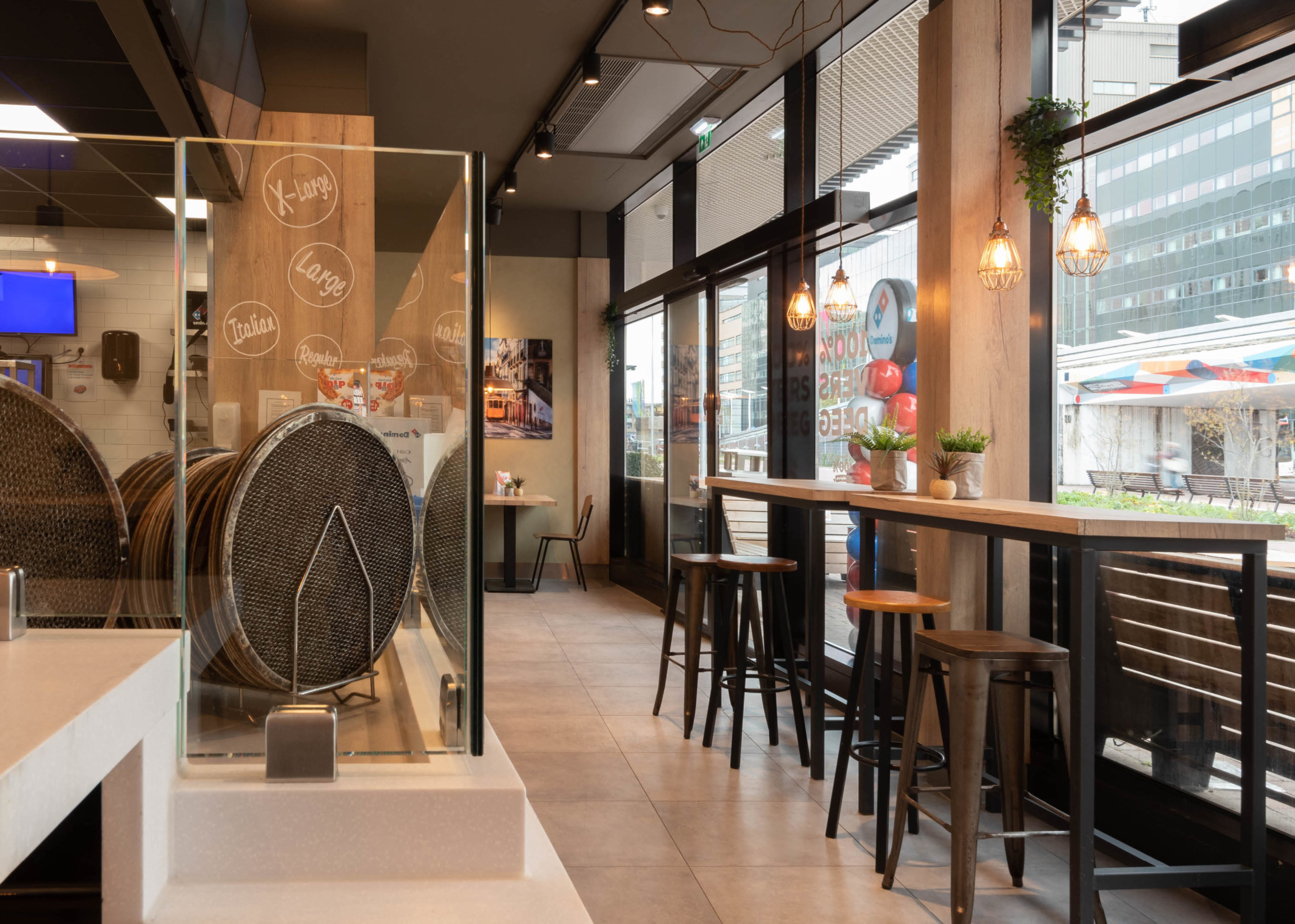 Domino's Den Haag HS5